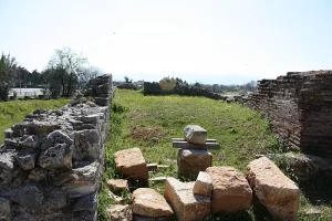 Philippi outer wall