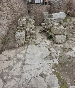 Lechaion Road